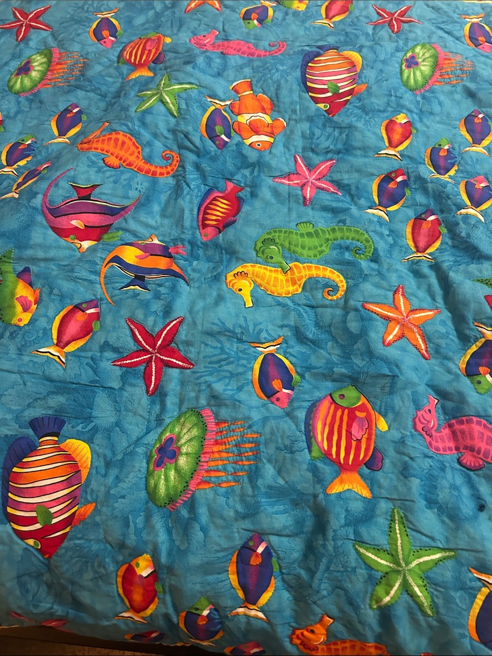 Vibrant Tropical Fish & Seahorse Print Beach Fabric 45x49